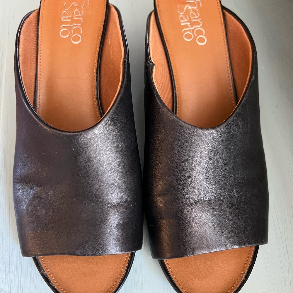 Franco Sarto Wedge Shoes size 8.5M  Black Buttery Leather